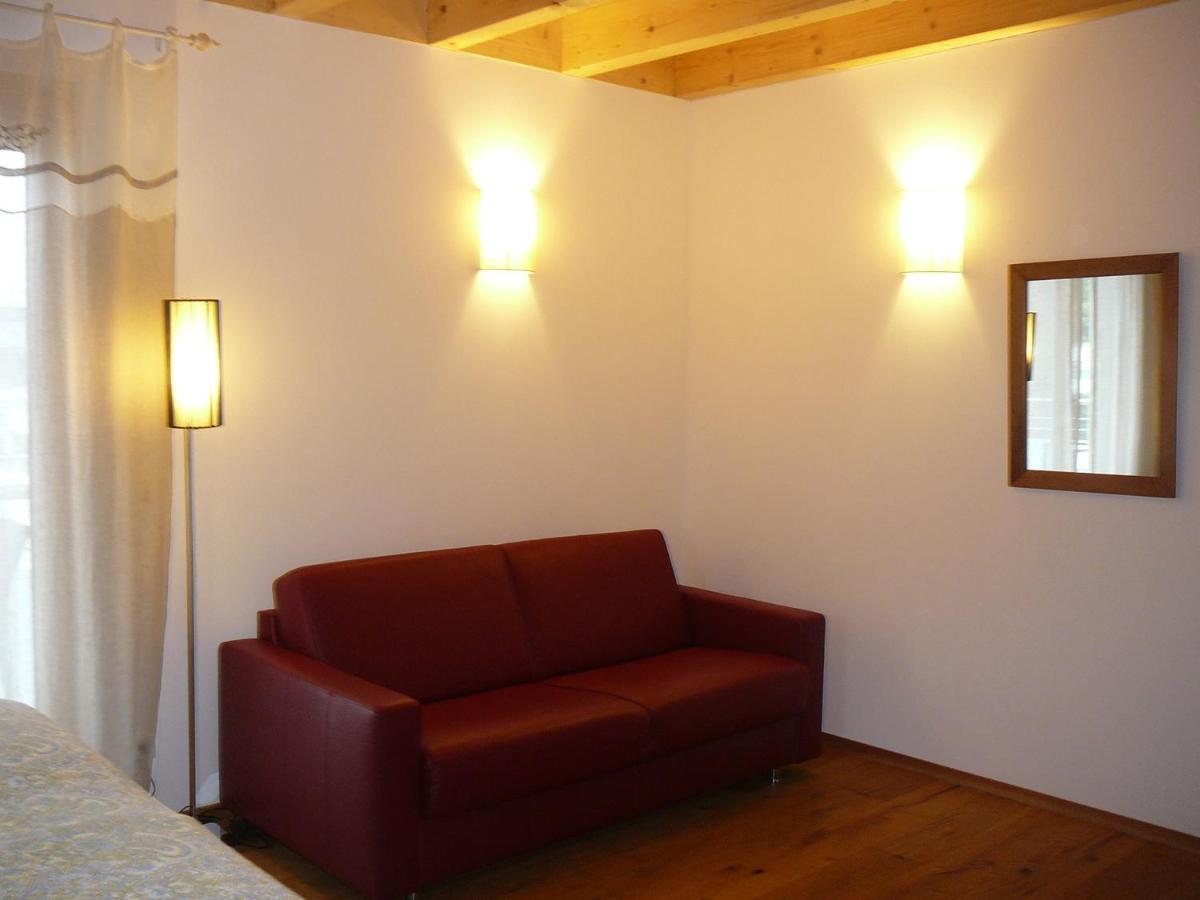 Rooster Bnb American Style Boutique Haus - Made With Love! Руст Номер фото