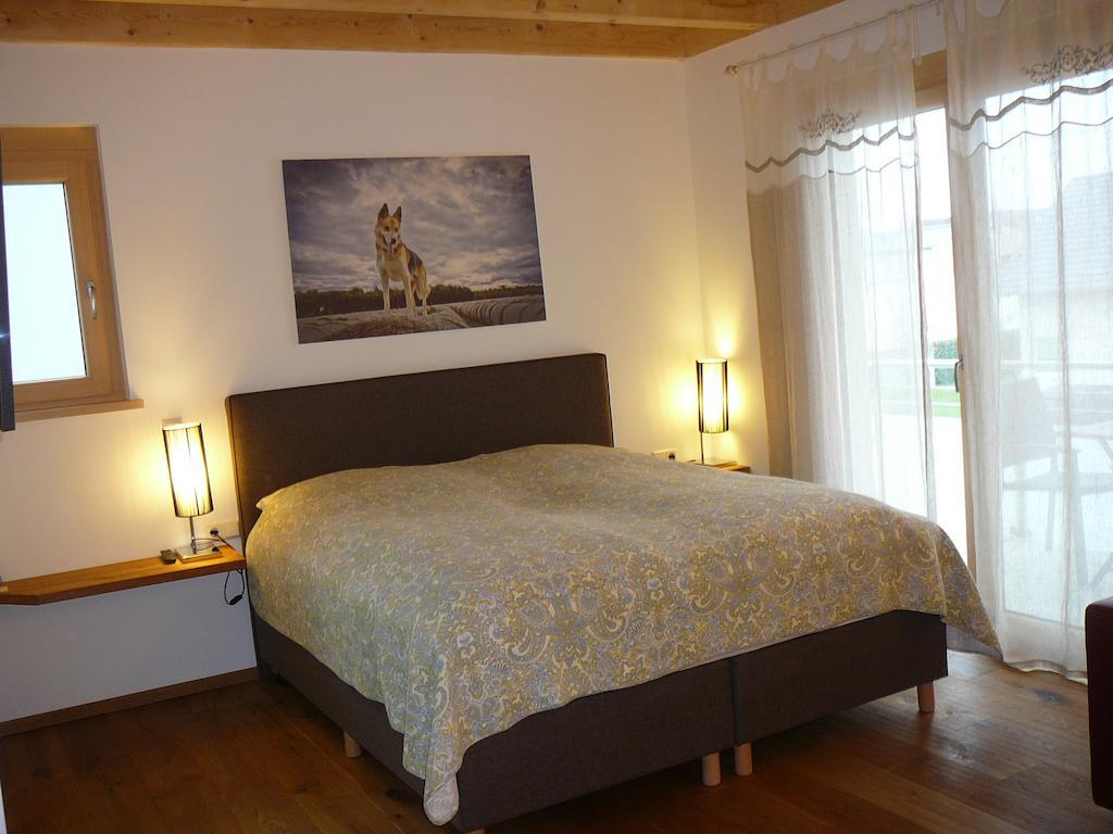 Rooster Bnb American Style Boutique Haus - Made With Love! Руст Номер фото