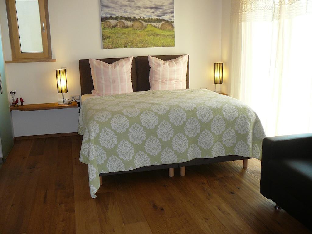 Rooster Bnb American Style Boutique Haus - Made With Love! Руст Номер фото